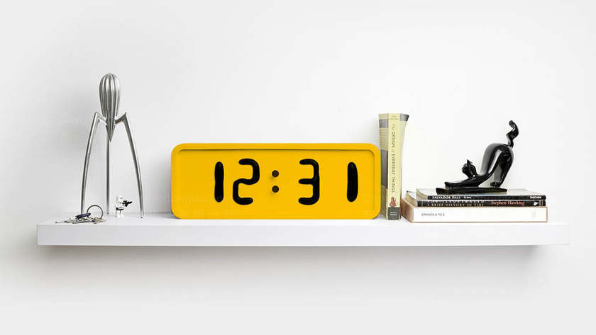 布艺床与实木床logo的核心差异在哪？如何验证logo的适应性？