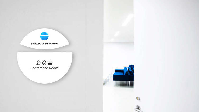 初创户外家具品牌设计logo，预算有限应注意什么？有哪些高性价比的设计方法？