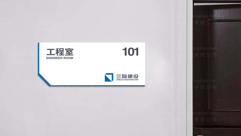 为什么此类logo需体现工业感与现代感？如何与产品建立视觉关联？