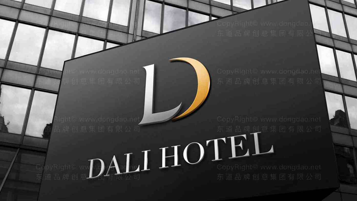 在住宅装修中，集成吊顶品牌设计如何优化空间体验？具体应用原则是什么？