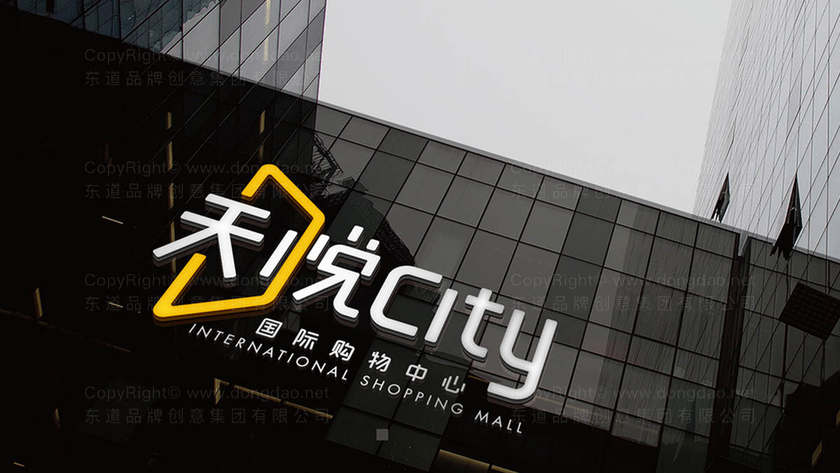 如何通过职业女装品牌设计提升市场竞争力？为什么色彩选择至关重要？