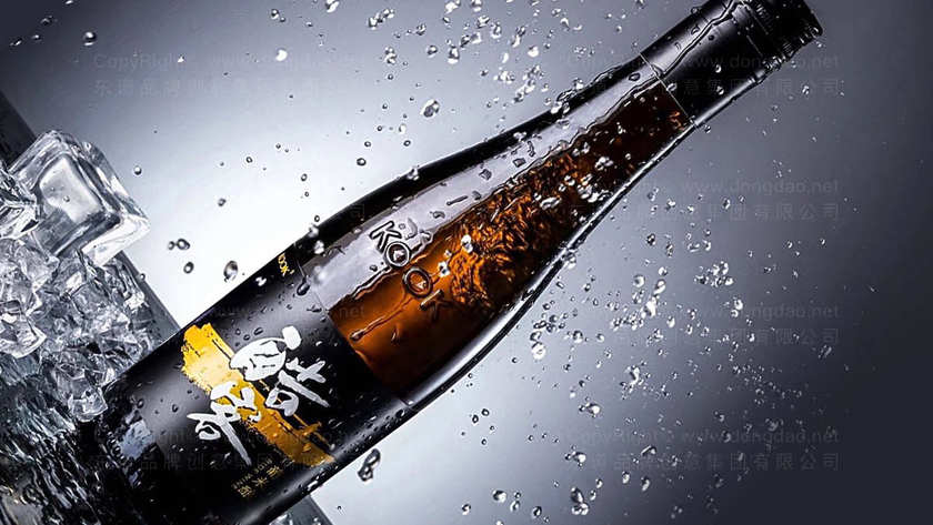 如何在咖啡包装设计中体现咖啡的健康益处和营养成分？