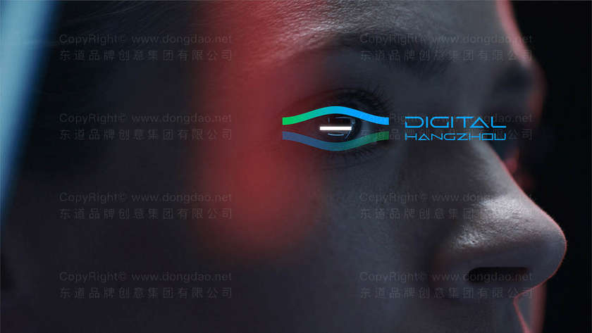 为什么书籍画册的封面设计会影响购买决策？它如何传达内容主题？