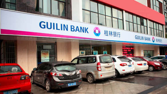 面条机画册设计如何区分家用与商用机型？展示策略有何不同？