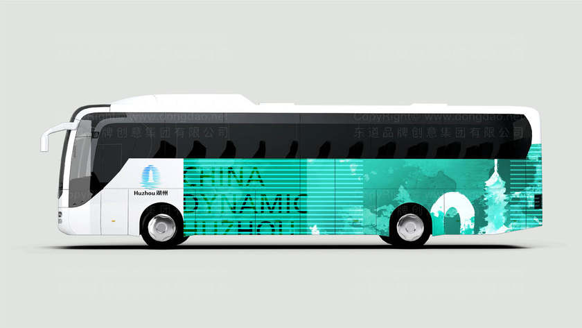 电热水器画册设计如何利用实物照片与效果图结合提升真实感？
